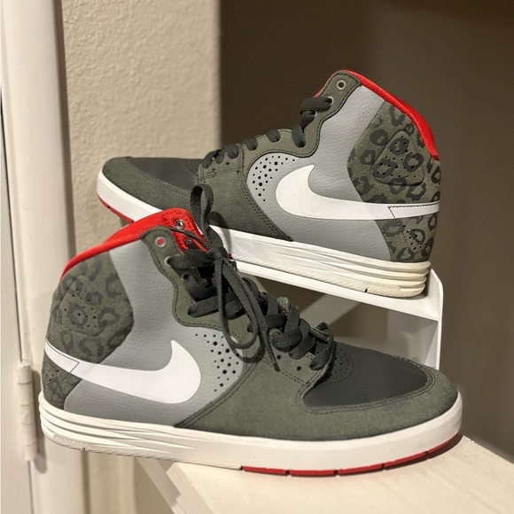 Nike Other - Nike Paul Rodriguez 7 High - Dark Base Gray/White-Base Mens Size 9 616355-010